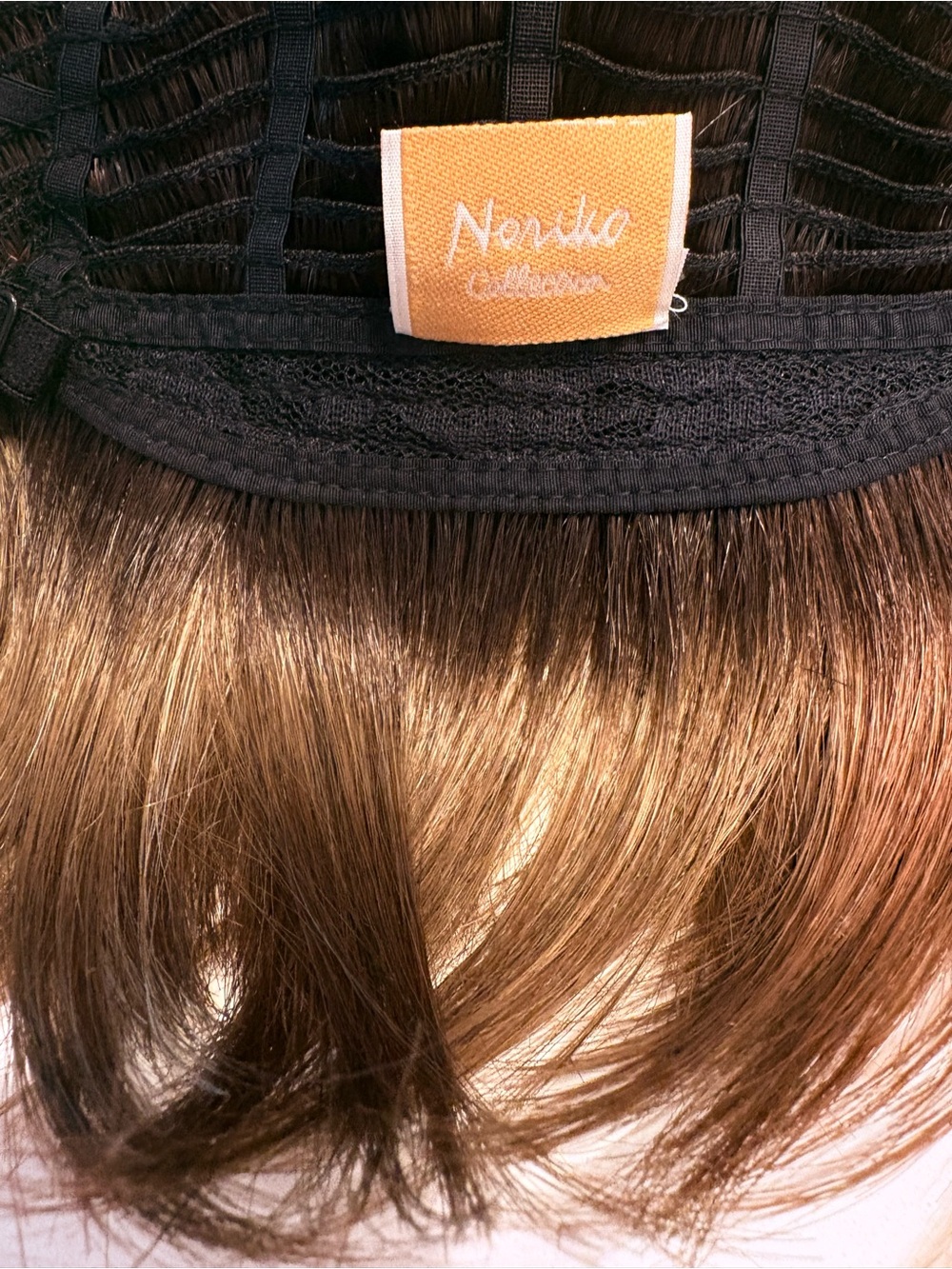 NORIKO REESE Brown with Highlights Layered NEW Synthetic Wig! Medium Length! - Picture 11 of 16
